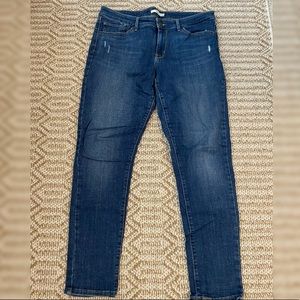 Levi’s 711 skinny jeans